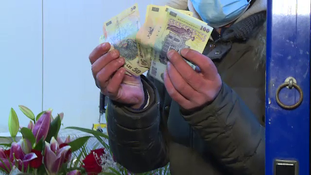 Florarii se plâng că nu au avut vânzări de Valentine's. "Totul pe casa de marcat. Nu mai e de trăit"