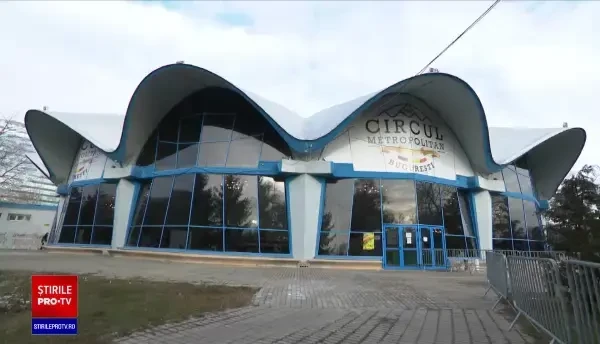 Primii români vaccinați cu serul AstraZeneca. „Are o eficacitate de 70% după prima doză”