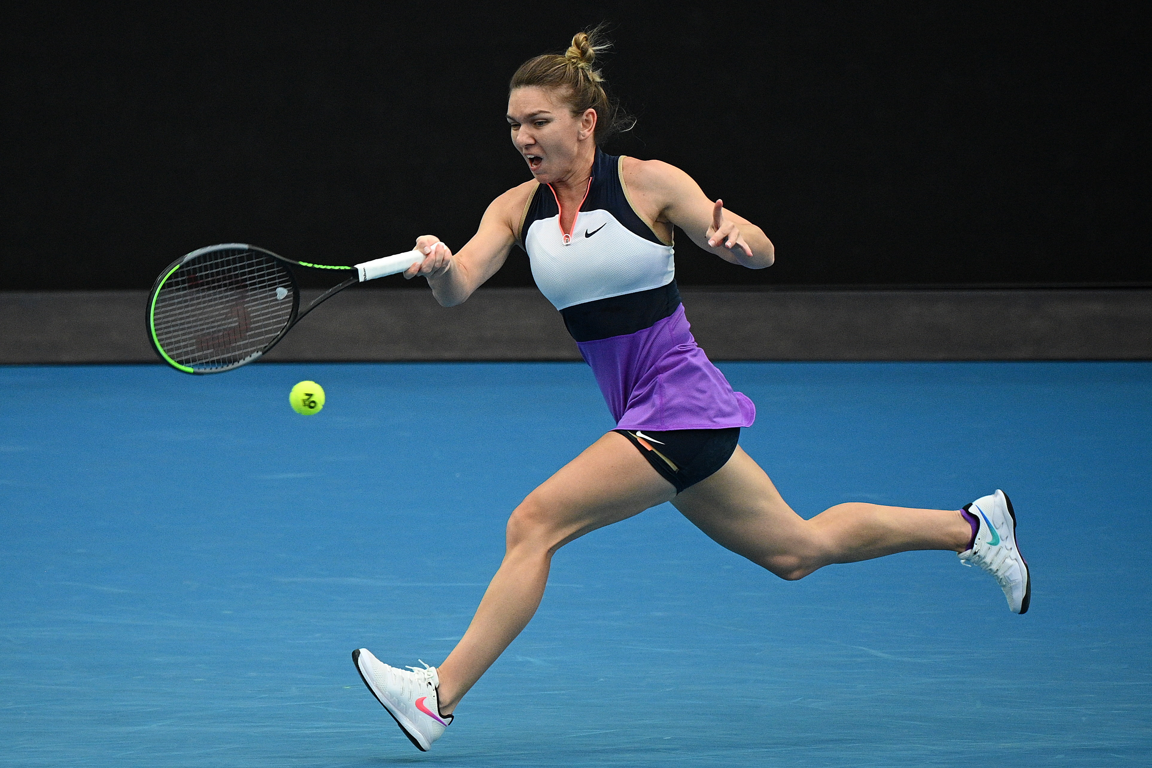 Simona Halep, învinsă de Serena Williams cu 2-0 în sferturile Australian Open