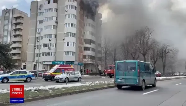 Scene șocante, Constanța. O femeie a murit după ce a sărit de la etajul 6, din foc