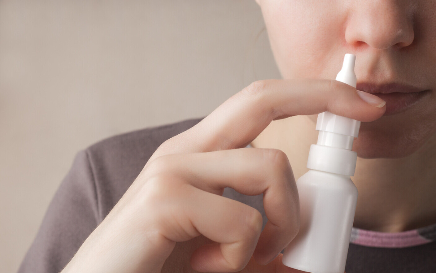 Un antiviral nazal a blocat transmiterea coronavirusului, într-o cercetare pe dihori