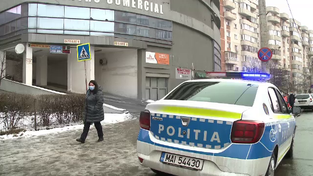 Un bărbat a murit după ce a căzut de pe o parcare supraetajată din Cluj-Napoca