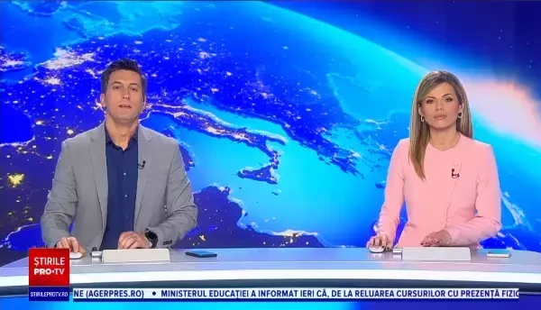 Kim Kardashian divorţează oficial de Kanye West, după aproape 7 ani de căsnicie