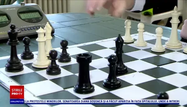 Povestea lui Iustin, băiețelul de 6 ani din Iași care a devenit campion mondial la șah. „A fost un semnal că e deosebit”