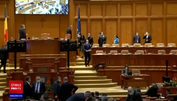 Bugetul pe 2021, pe ultima sută de metri. PSD: "Aţi secerat banii românilor"