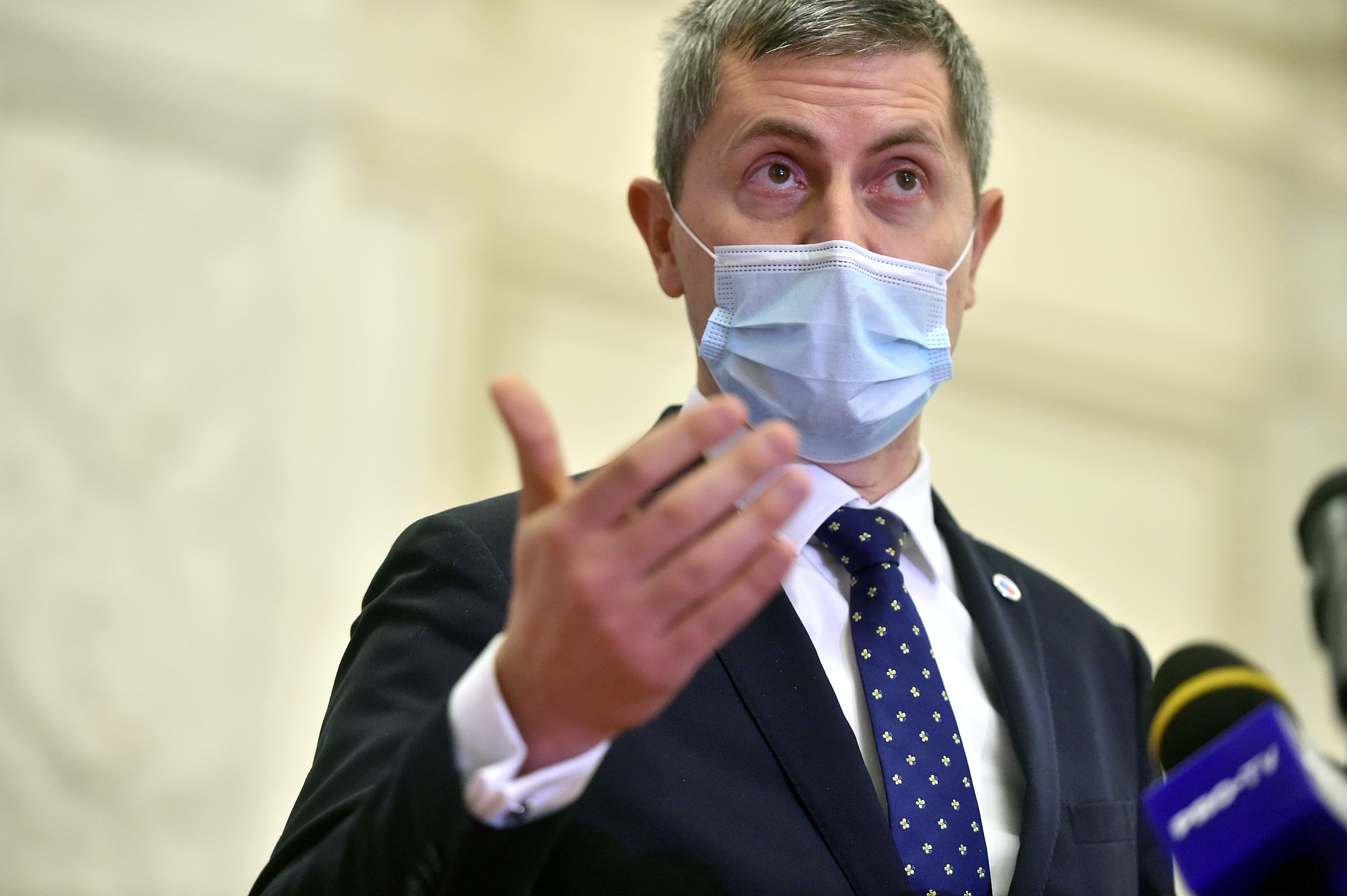 Barna, după demiterea lui Voiculescu: ”Premierul Florin Cîțu nu mai are susținerea USR-PLUS”