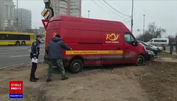Maşină a Poştei Române, atacată de hoţi în Constanţa. Au furat o singură piesă