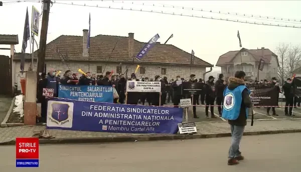 Proteste ale angajaților din penitenciare. Cer personal mai mult și salarii mai mari