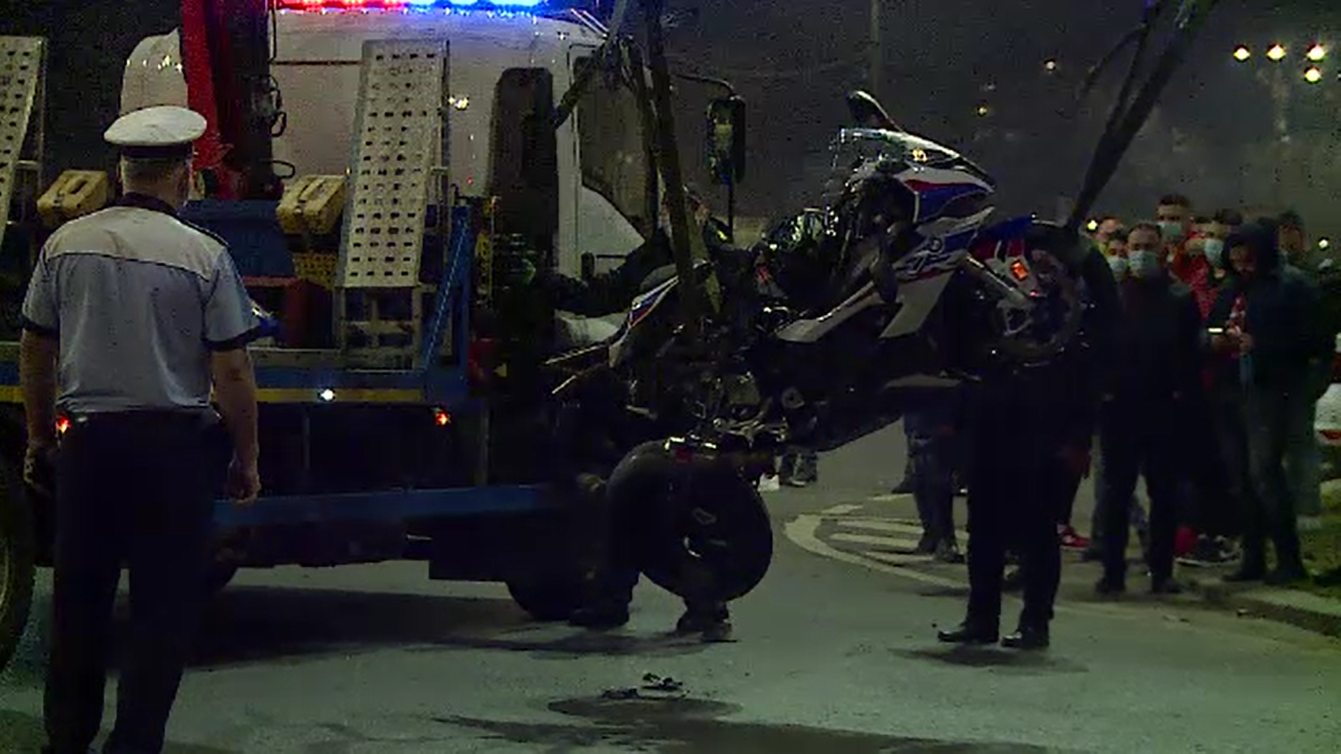 Accident tragic în București. Cine este polițistul care a murit chiar în fața Parlamentului