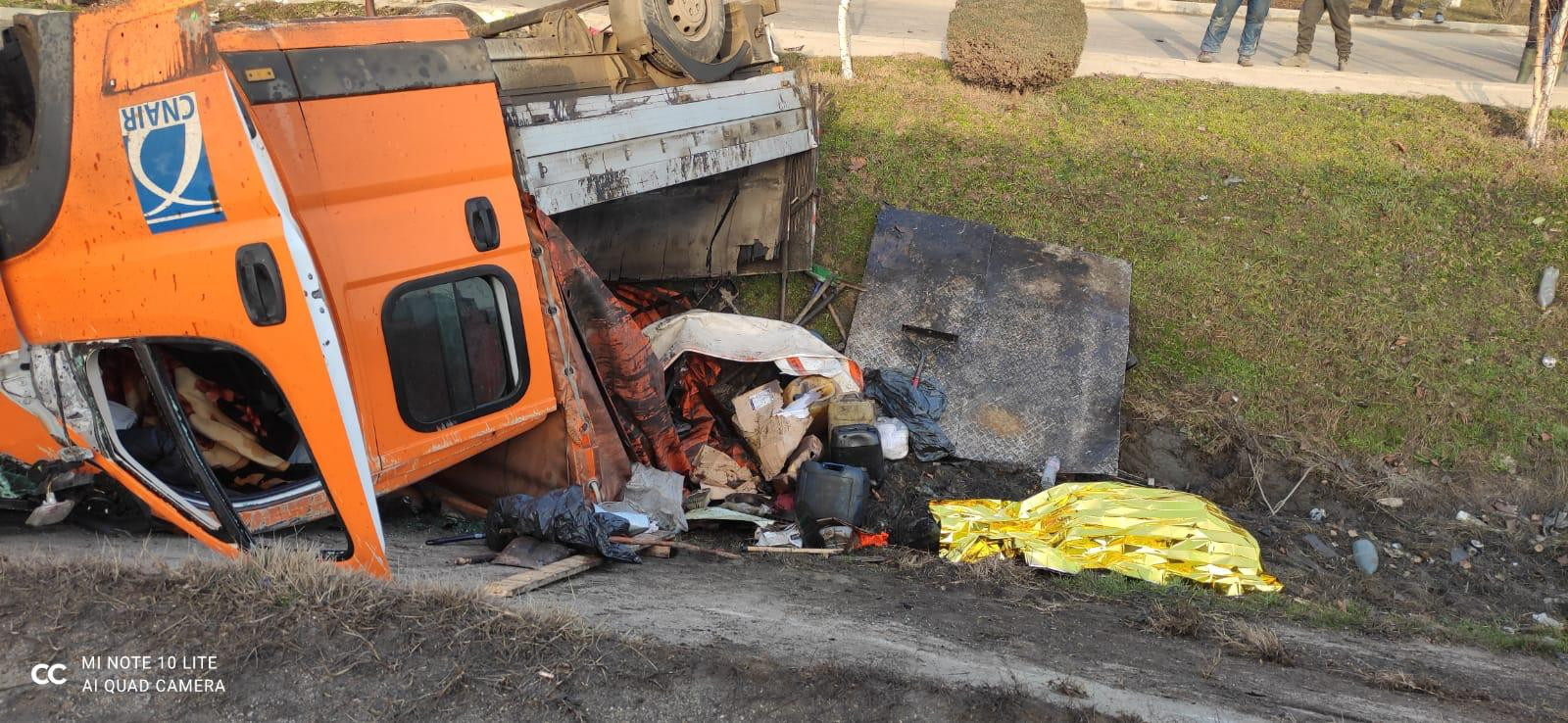 Accident grav în Giurgiu. Două persoane au murit și 7 au ajuns la spital