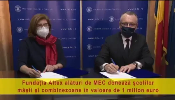(P) Fundația Altex doneaza echipament de protecție performant pentru elevi și profesori