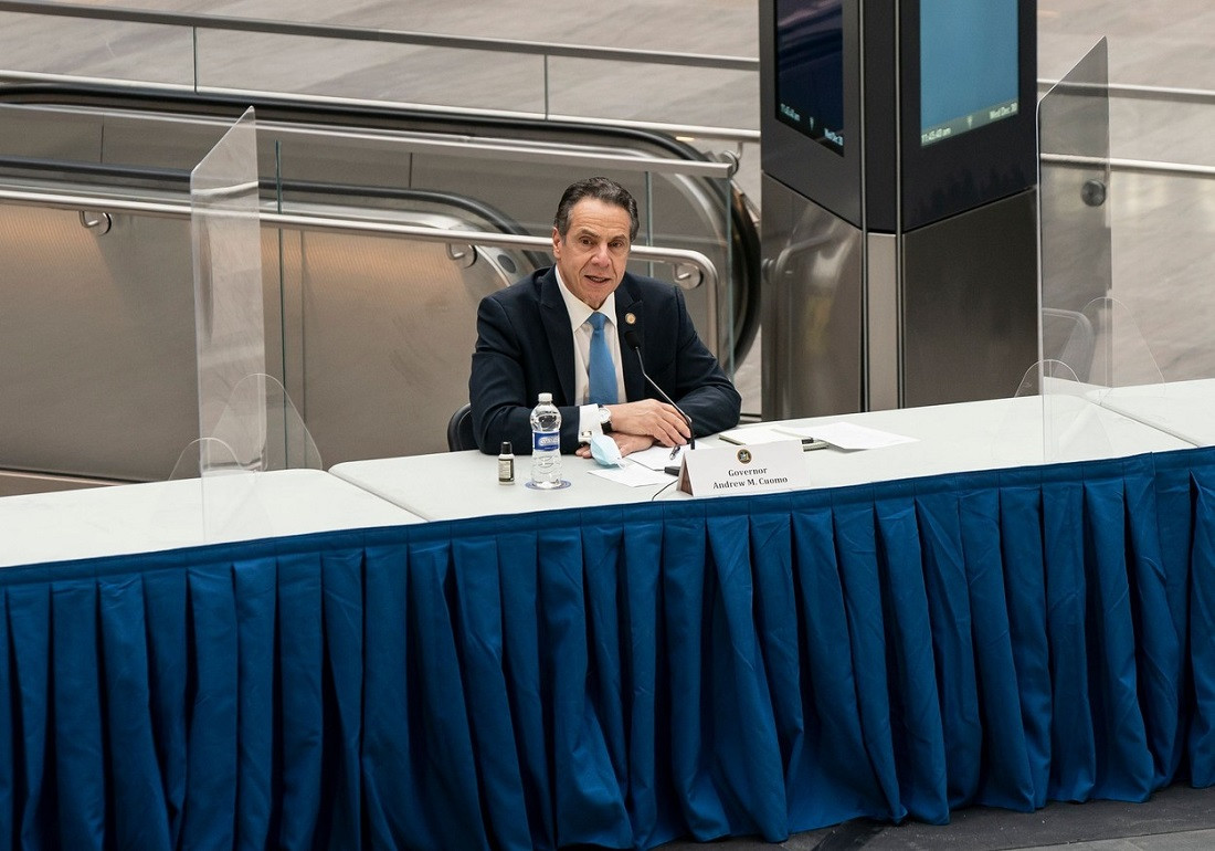 Guvernatorul New York-ului, acuzat că a hărţuit sexual două femei. Ce spune Andrew Cuomo