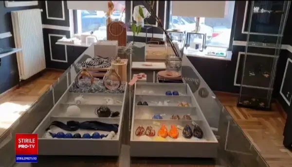 Cele mai căutate cadouri de 1 martie. Ce îşi aleg femeile de Mărţişor