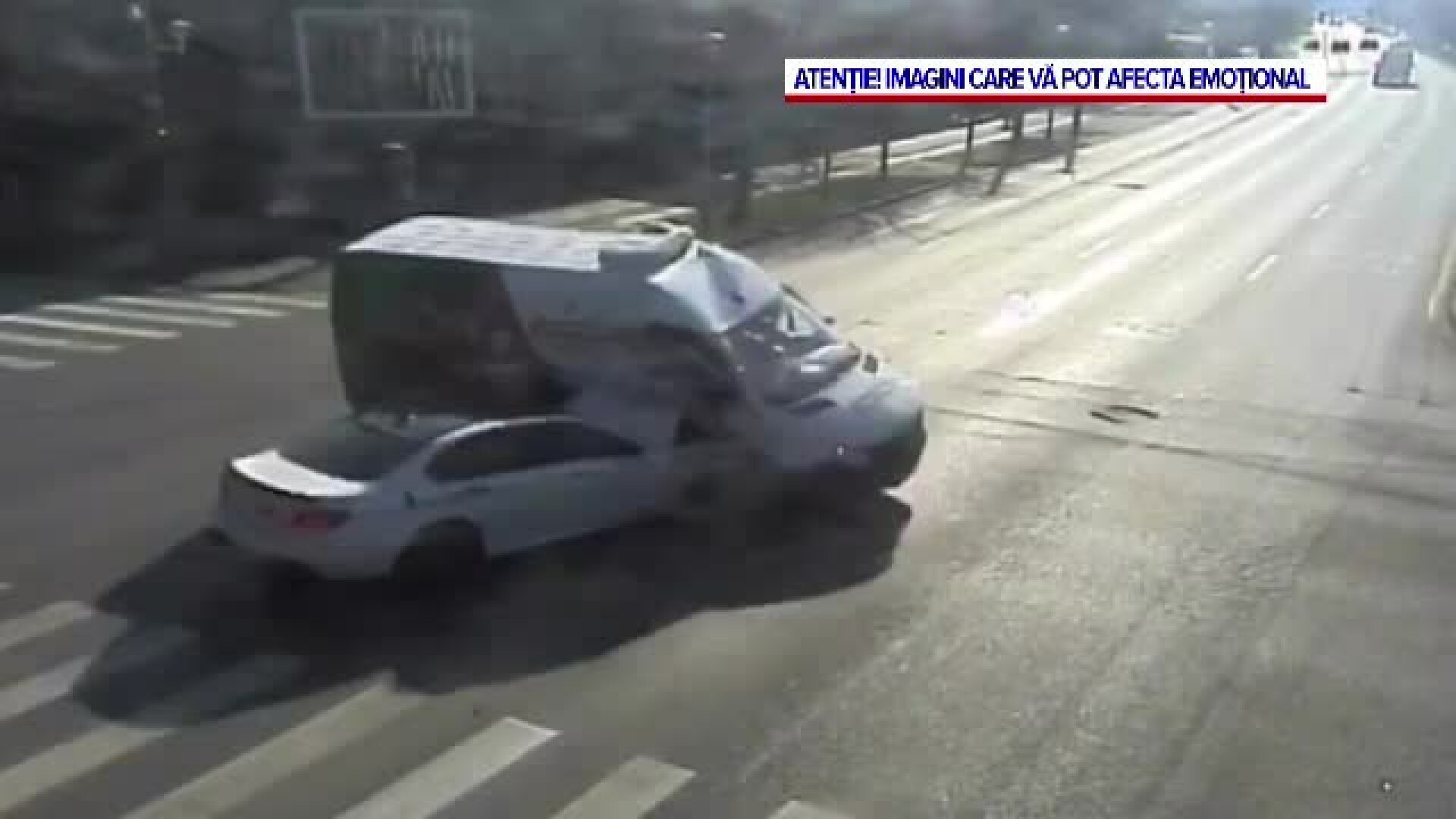 Trei tineri din Timișoara au ajuns la spital, după ce au fost implicați într-un accident rutier