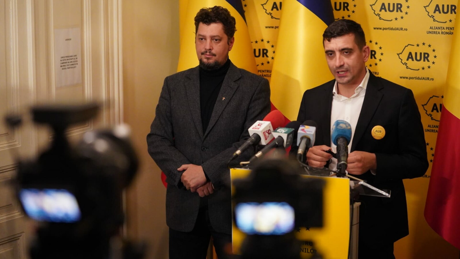 Bugetul pe 2021, considerat "un dezastru" de liderii AUR. Simion: Votăm dacă ne tăiaţi cei 4 milioane € aferenți