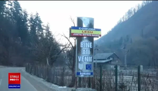 Mai multe case din Bistriţa-Năsăud, la un pas să se dărâme din cauza alunecărilor de teren