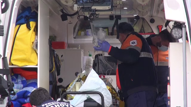 Bărbat din Prahova, grav rănit după ce i-a explodat soba din casă. Are arsuri pe 70% din suprafața corpului