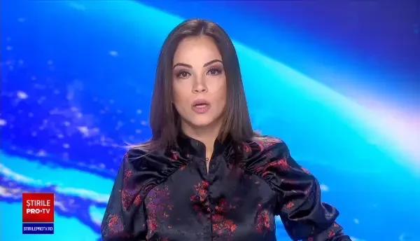 Două vulpi filmate la plimbare prin parc, în Craiova. Avertismentul specialiștilor