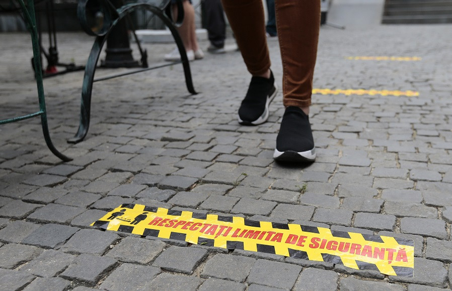 Noile restricții din Capitală vor fi adoptate duminică. Ce se va închide şi ce va rămâne deschis