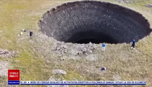 Misterul craterelor din Siberia a fost deslușit. Cum s-au format
