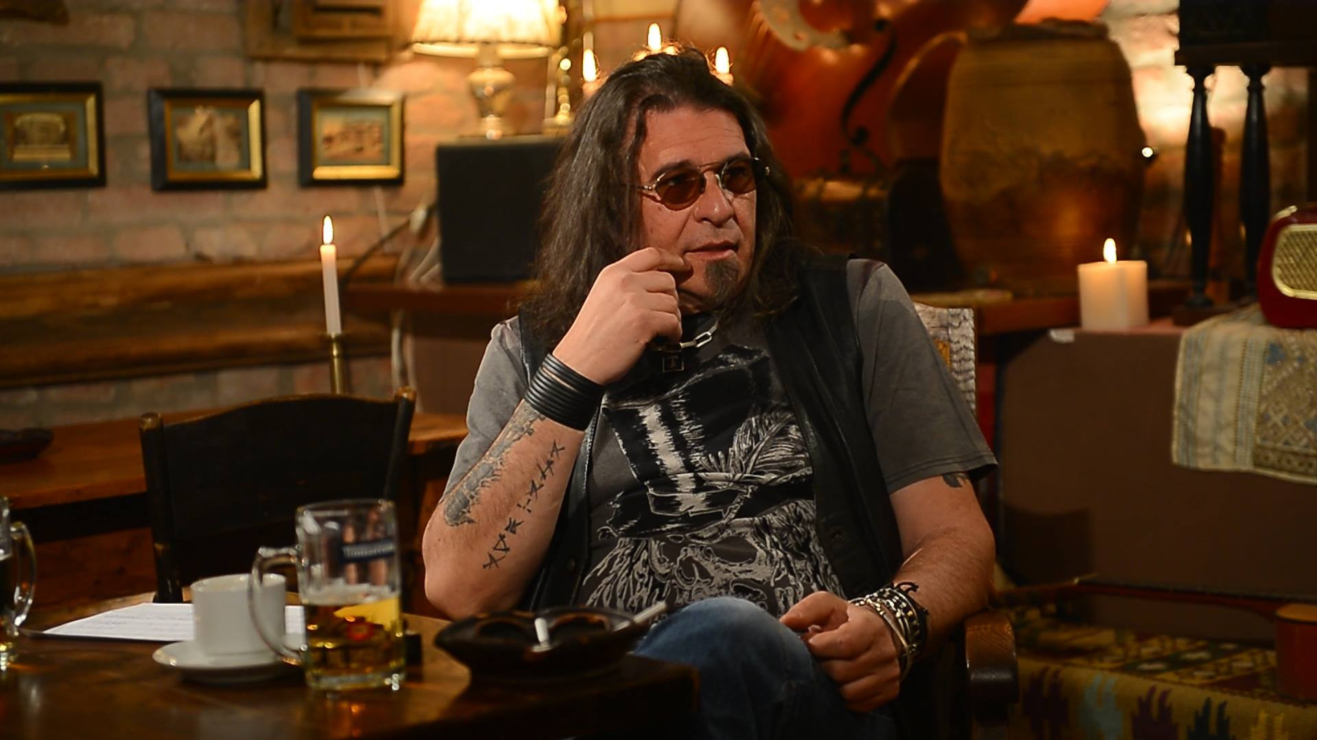 Cum arată statuia lui Adi Bărar, fondatorul Cargo, și unde va fi amplasată