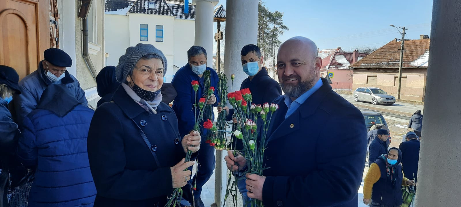 Un primar USR, sancţionat cu avertisment pentru nepurtarea măştii de protecţie