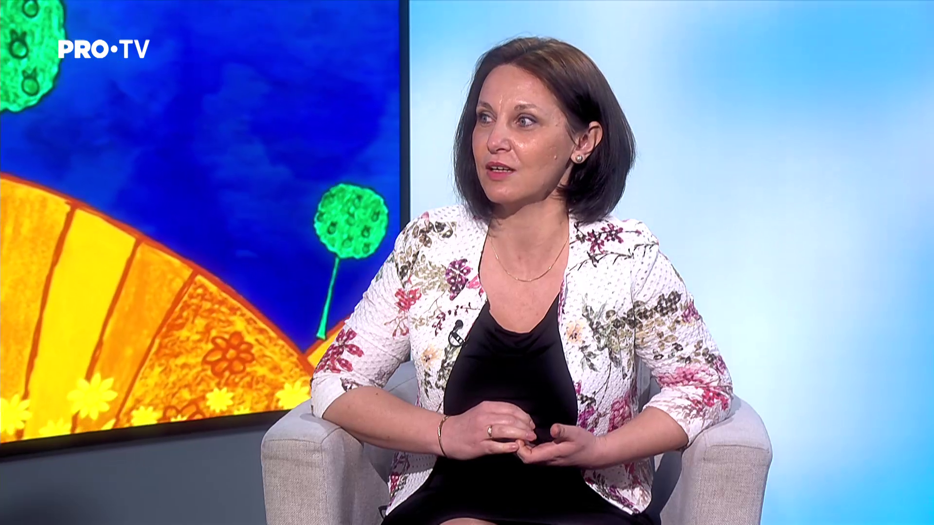 Cum a schimbat pandemia relația părinte-adolescent. Explicațiile psihiatrului Carmen Truțescu