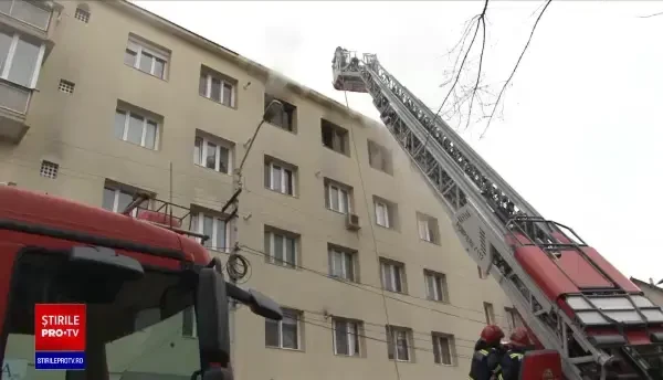 Tragedie în Târgu Mureș. Un bărbat a ars de viu, în propria locuință