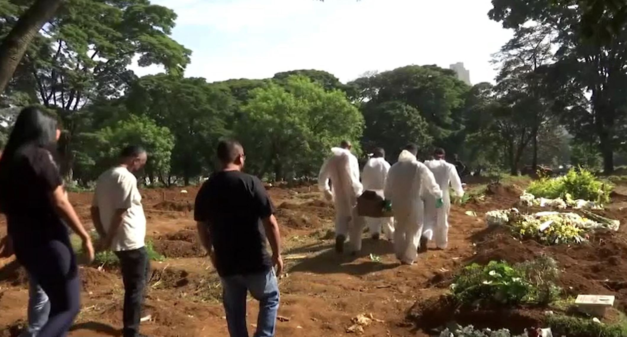 Valul trei de COVID-19 aduce noi recorduri de infectări. Țara în care spitalele sunt în colaps