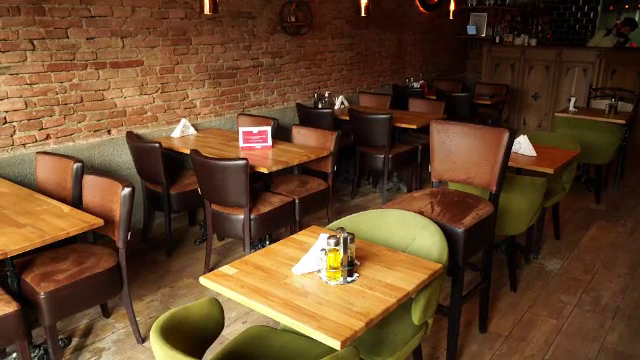 TVA-ul pentru HoReCa ar putea rămâne 11% și în 2026. Decizia depinde de încasările la bugetul de stat