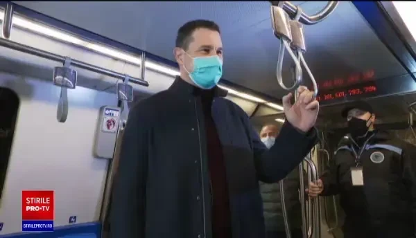 Reacțiile șoferilor, după ce miniștrii au renunțat la mașini de „Vinerea Verde”: „Lăsați-mă cu exemplele lor. Ipocrizie”