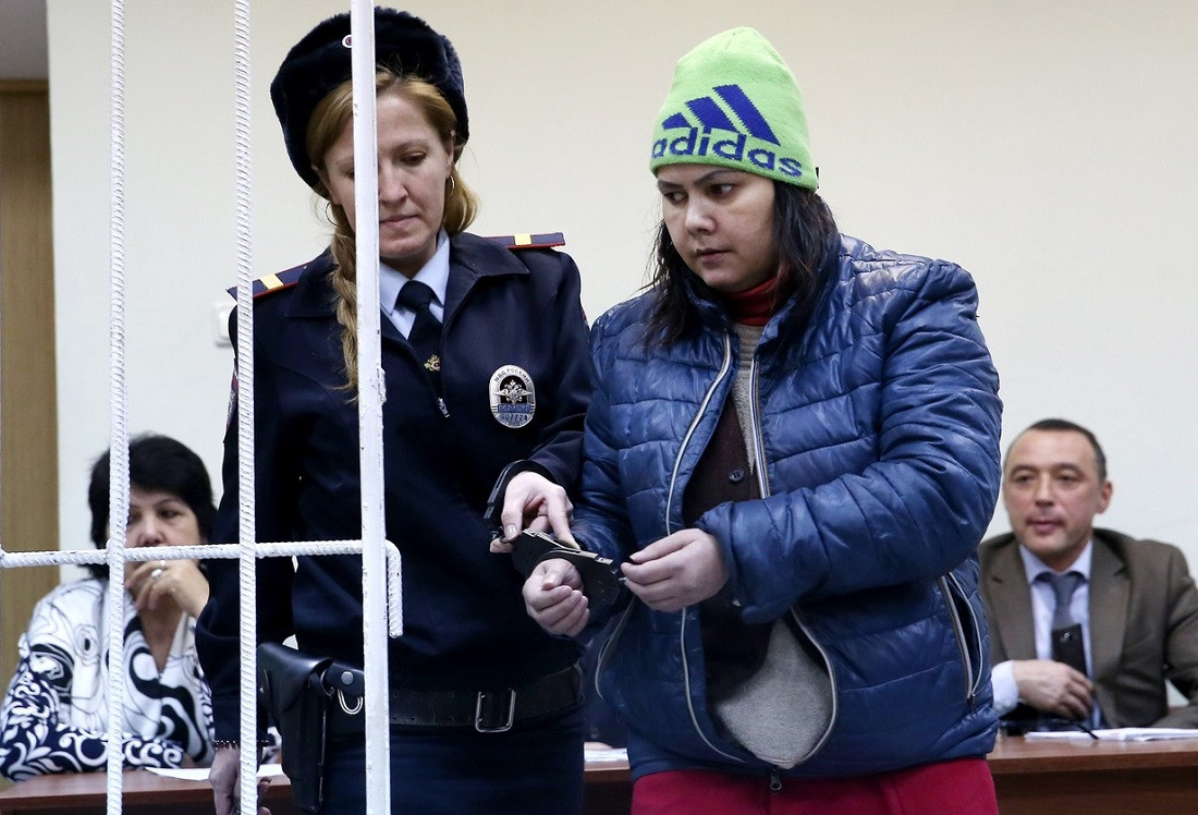 O bonă care a decapitat o fetiţă de patru ani, eliberată după doar 5 ani de închisoare