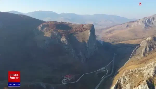 Cât costă să petreci sărbătorile de Paște într-un castel din Transilvania sau în Delta Dunării