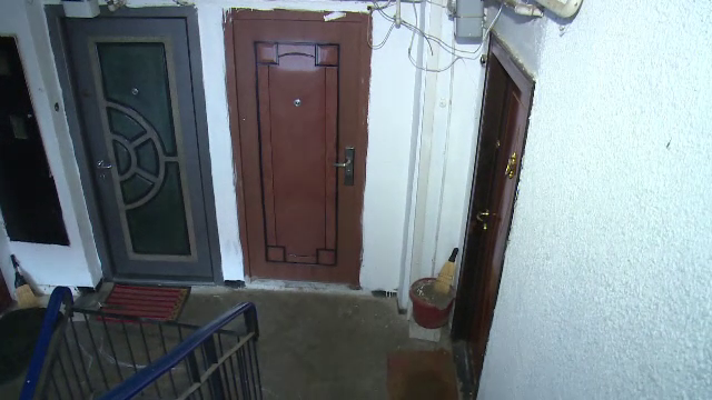 Conflict sângeros într-o familie din Argeș. Un bărbat și-a atacat soția cu un cuțit