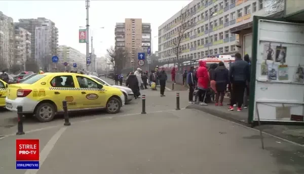 România, lovită de valul trei al pandemiei. Pacienți tot mai tineri dezvoltă forme grave. La ATI nu mai sunt locuri