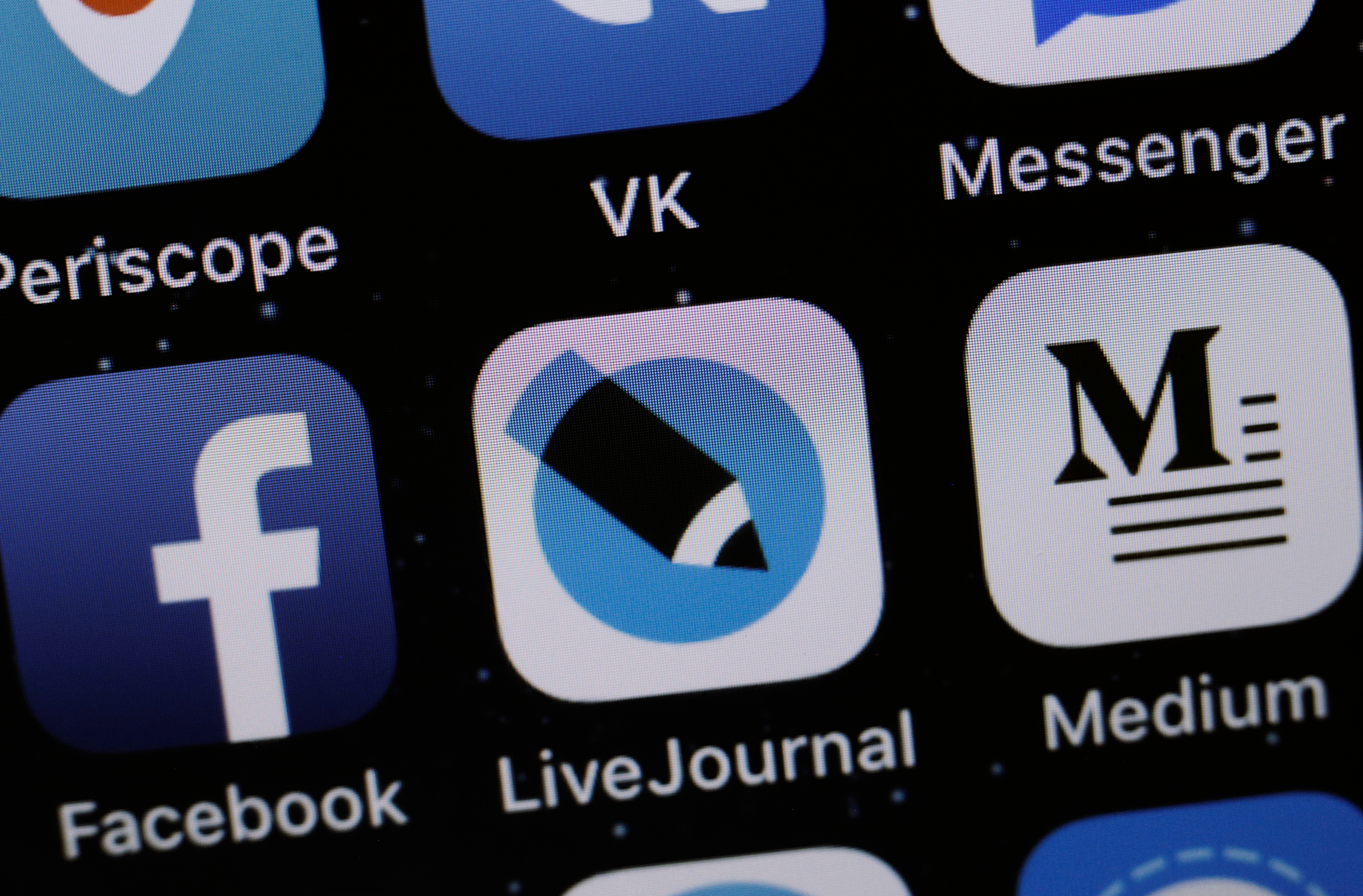 Ce platformă pregătește Facebook pentru știri. Compania va investi cel puțin un miliard de dolari pe viitor