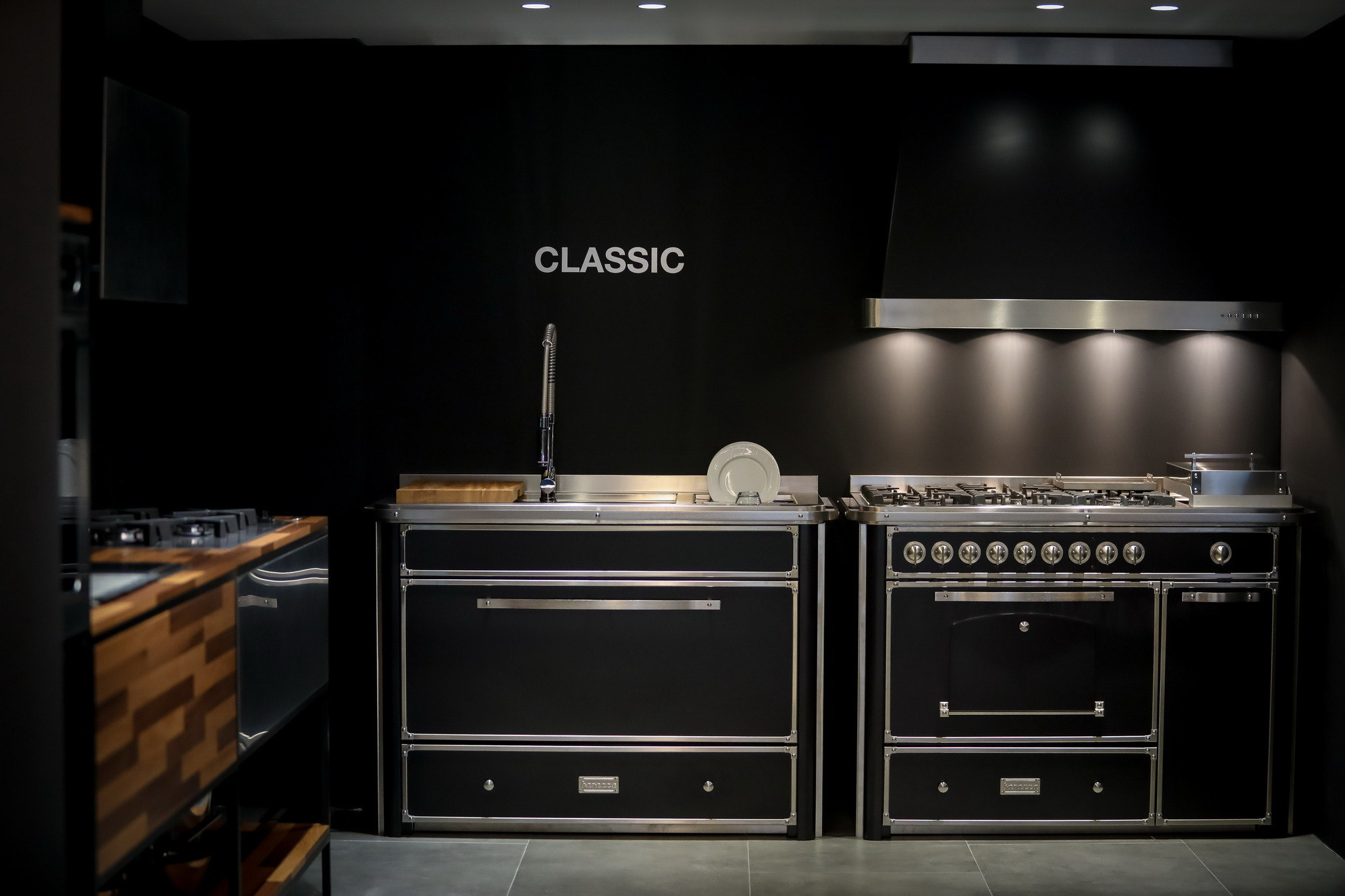 (P) Celebrul magazin de electrocasnice de lux TechStore.Ro caută parteneri de franciză!