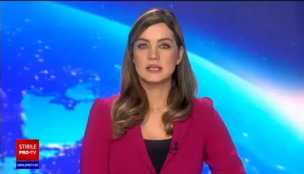 Zeci de oameni evacuați de urgență dintr-un bloc din Mioveni, din cauza unui miros înțepător. De la ce venea