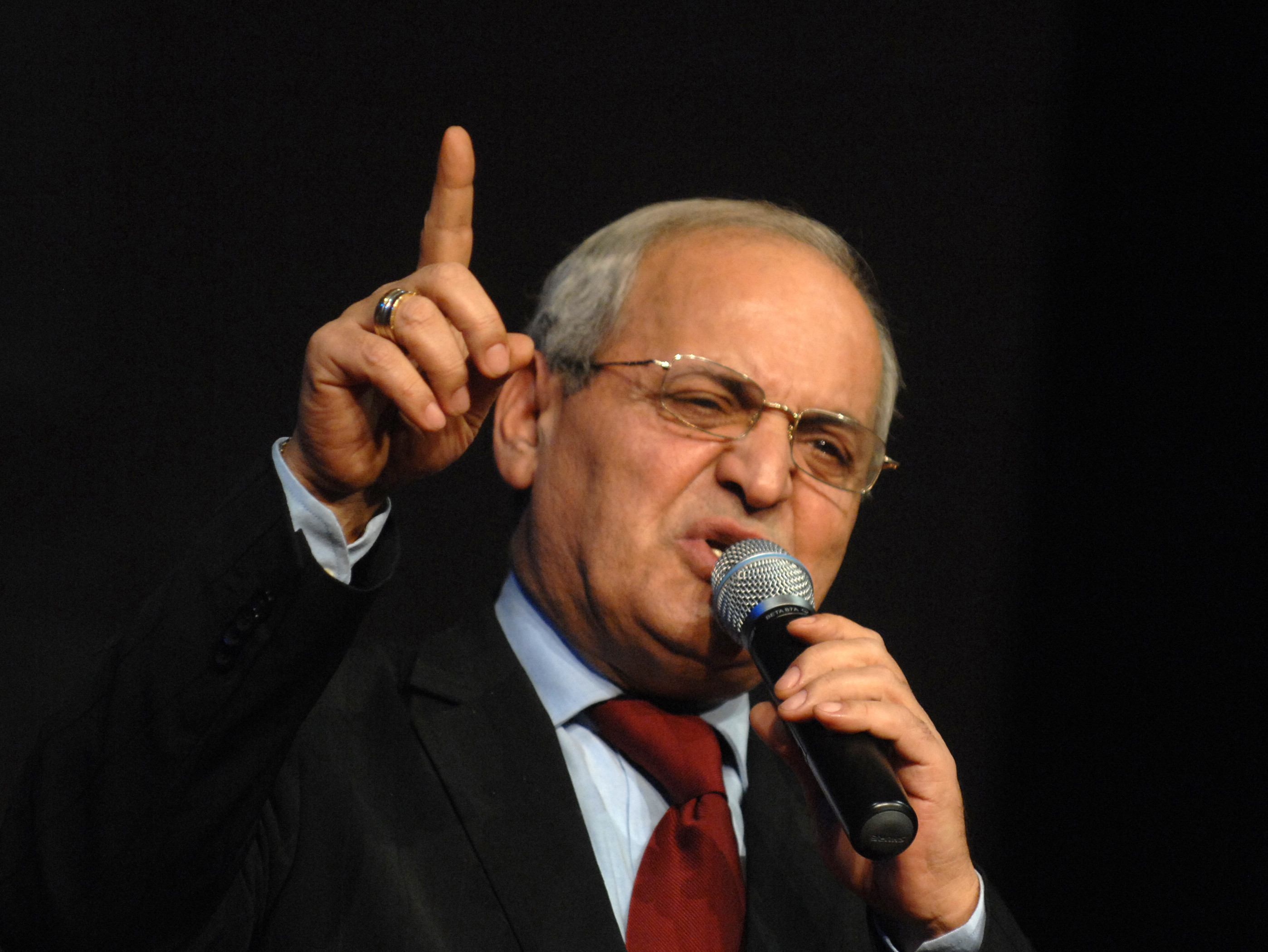 A murit Nelu Ploieşteanu. Artistul era internat cu Covid-19 la Spitalul Floreasca