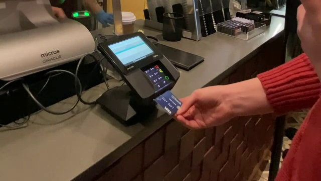 O femeie din SUA a plătit 5.700 de dolari pentru o cafea. Cum a fost posibil