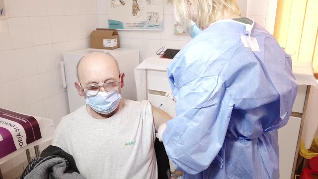 Aproape 4 milioane de români ar putea fi vaccinați până de Paște. Ce ser vor folosi medicii de familie