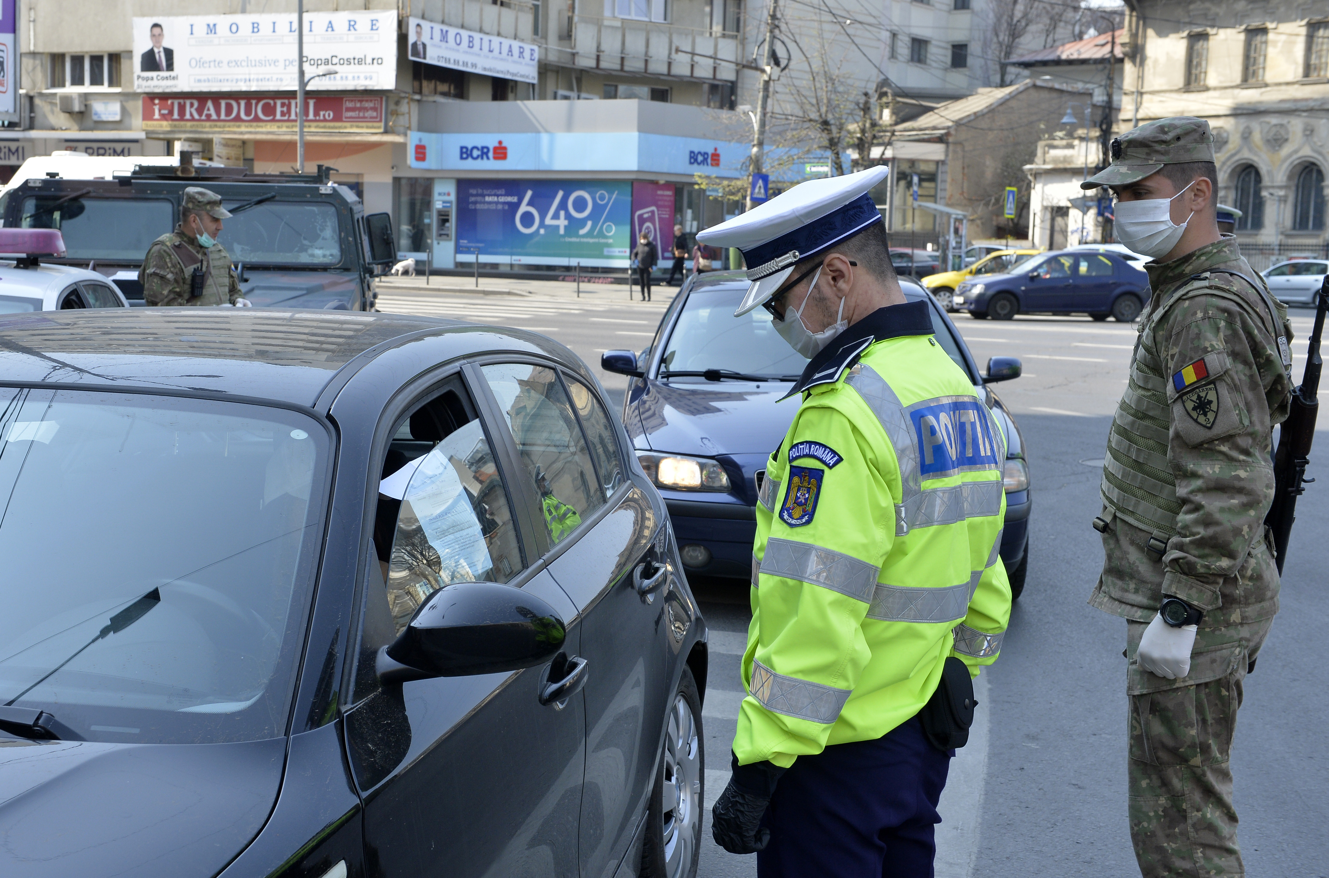 Ce restricții ar urma să intre în vigoare în București, în locul carantinei generale. Anunțul DSP