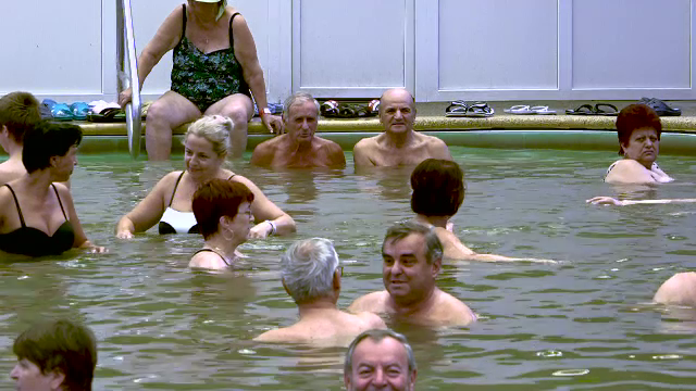 România, singura țară din UE care nu permite în pandemie terapiile pe bază de apă