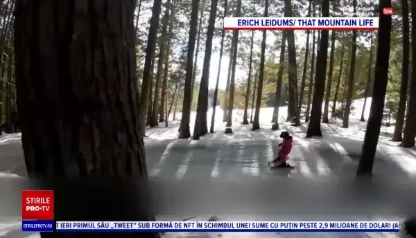 Cum schiază o fetiță de trei ani din Canada. Imaginile au devenit virale