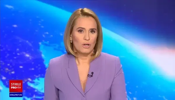 VIDEO. Momentul în care o tribună din lemn se prăbușește în timpul unui meci, în India