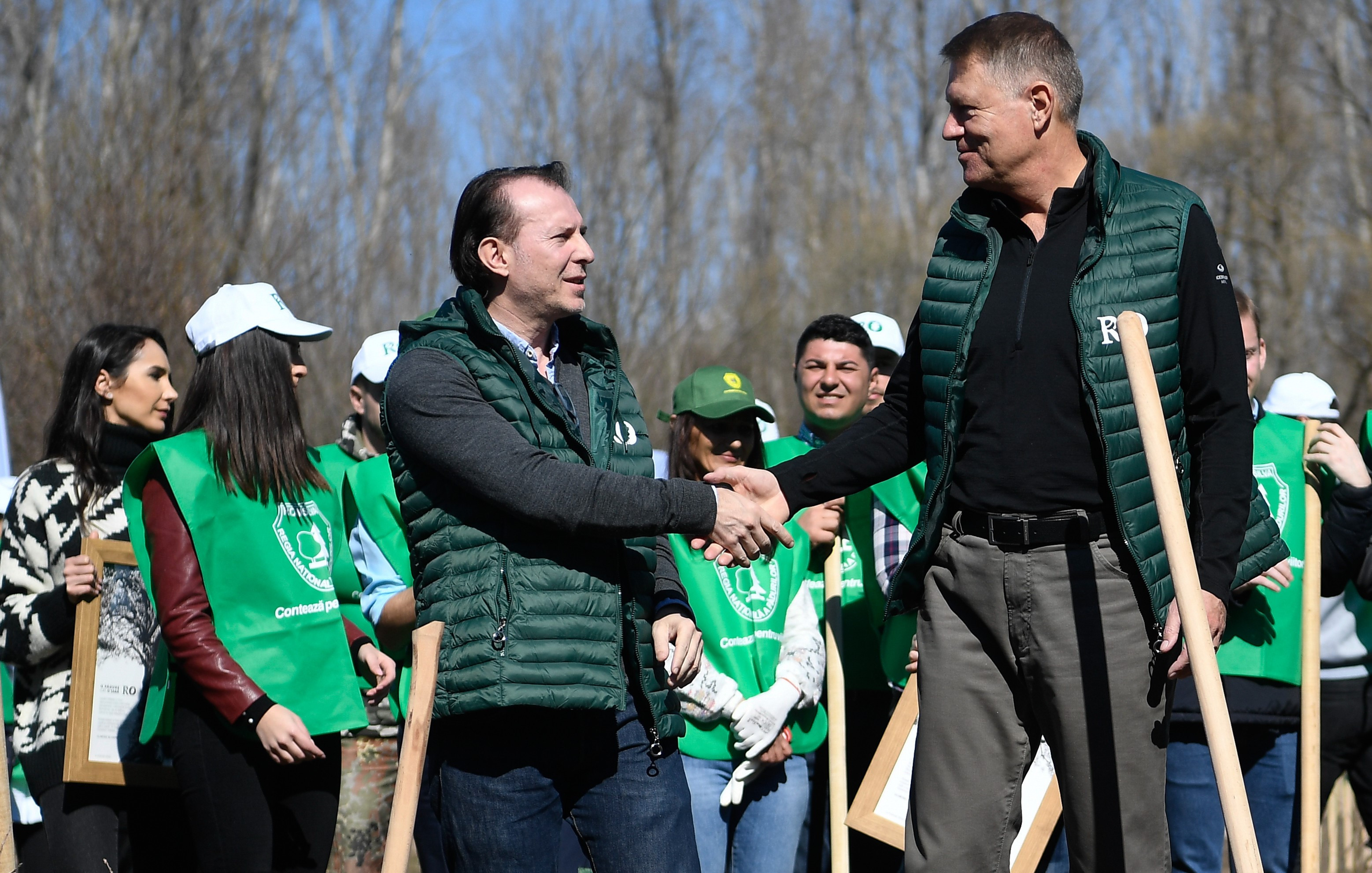 Iohannis, la Dăbuleni: „1,5 miliarde de euro vom aloca pentru reîmpăduriri”