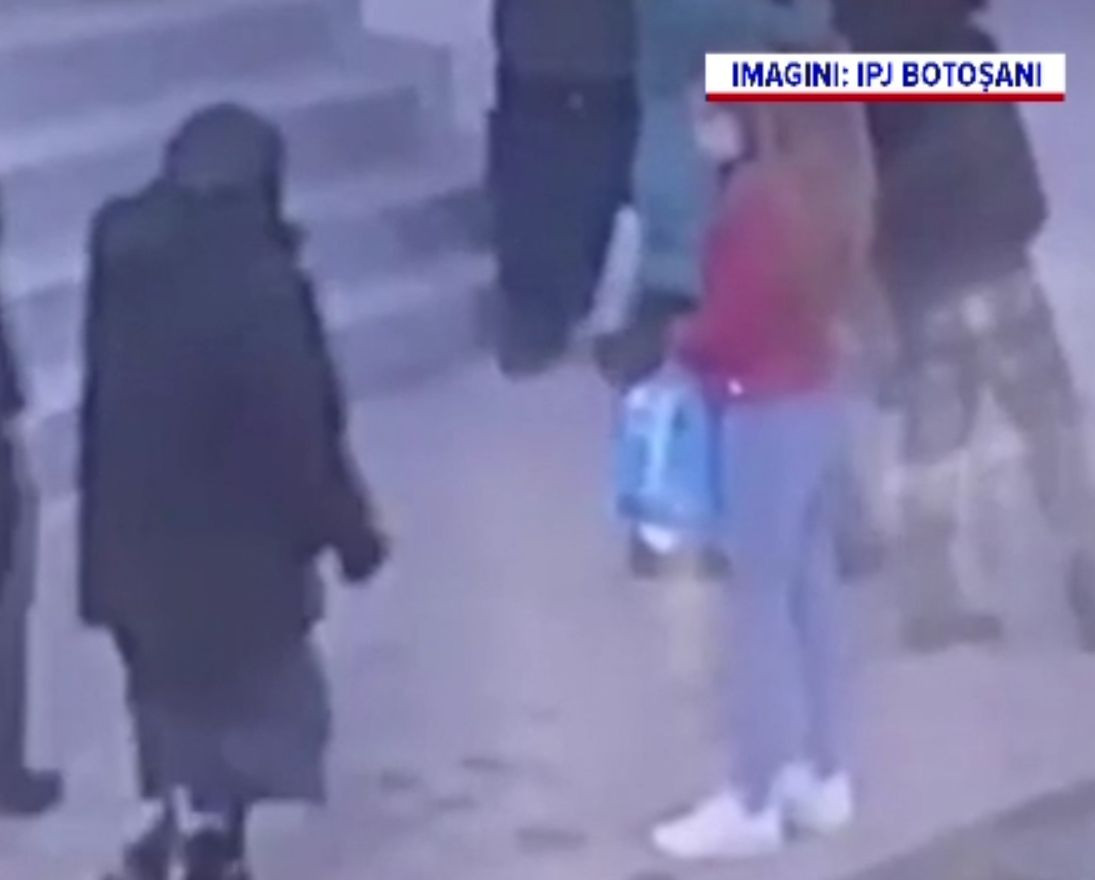 Ghicitoarea era de fapt hoață din buzunare. Scenă filmată pe stradă, în Botoşani