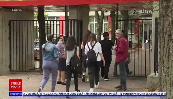 Compromis pentru vacanța de Paște între Minister și asociațiile de elevi și părinți