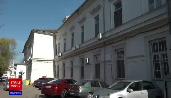 Un tânăr cu COVID s-a sinucis într-un spital din Arad, deși urma să fie externat. Ce spun psihologii