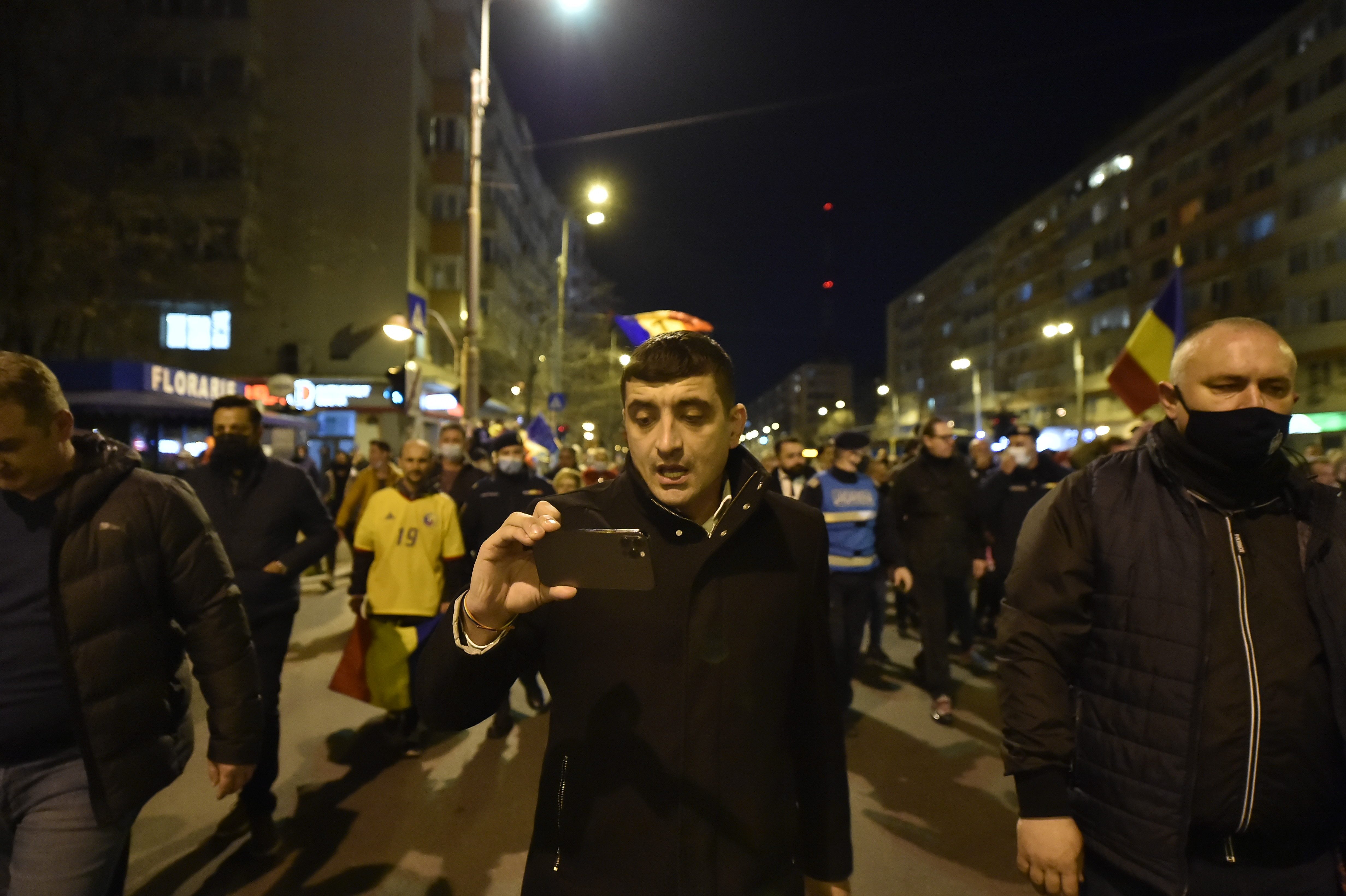 George Simion (AUR): „Sistemul este foarte deranjat de protestele românilor. Nu trebuie şi nu vor înceta”